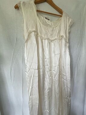 ANTIQUE VINTAGE FRENCH SILK NIGHT GOWN DRESS IVORY LACE SIZE 42 FRANCE PURA SETA